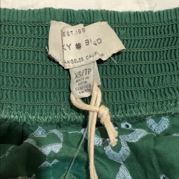 NWT | Lucky Brand Embroidered Tank Top - Picture 2 of 3